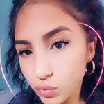 Merle Mays's Instagram, Twitter & Facebook