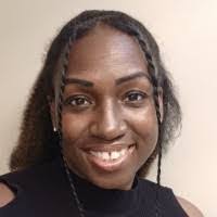 Angela Minini's Instagram, Twitter & Facebook