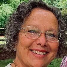 Linda Gilman's Instagram, Twitter & Facebook