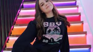 Shalom bbys it's piper rockelle. Piper Rockelle Bio Net Worth Dating Boyfriend Parents Family Nationality Age Birthday Siblings Height Size Wiki Awards Career Facts Wikiodin Com