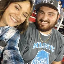 Raegan Day and Isaiah McCoy's Wedding Website