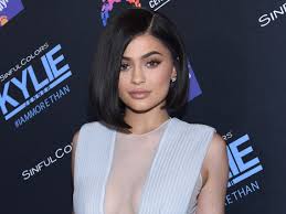 Kylie jenner poses here for love magazine. Kylie Jenner Wore Brunette Blunt Bob In Her Latest Hairstyle
