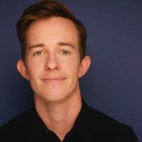 20+ "Eduardo Grey" profiles