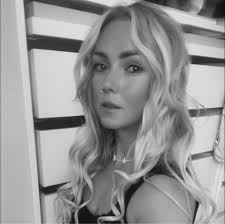 Is there anything like this I can do out here when I come out 😍