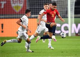 فيران توريس هو الإحساس العظيم لكرة القدم الإسبانية. ÙÙŠØ±Ø§Ù† ØªÙˆØ±ÙŠØ³ Ø¨Ø¹Ø¯ Ø¸Ù‡ÙˆØ±Ù‡ Ù„Ø£ÙˆÙ„ Ù…Ø±Ø© Ø¨Ù‚Ù…ÙŠØµ Ø¥Ø³Ø¨Ø§Ù†ÙŠØ§ Ø­Ù„Ù…ÙŠ ØªØ­Ù‚Ù‚ ÙˆÙ„Ù… Ø£ØªÙˆÙ‚Ø¹ Ø§Ù„Ù„Ø¹Ø¨ Ø£Ø³Ø§Ø³ÙŠ Ø§ Ø¨Ø·ÙˆÙ„Ø§Øª