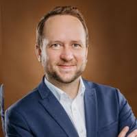 900+ "Grassmann" profiles