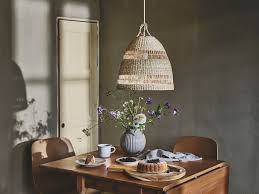 Rustic Ambience With Harmonious Shadows Sanftes Licht Hangeleuchte Ikea