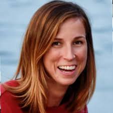 Amanda Garvey's Instagram, Twitter & Facebook