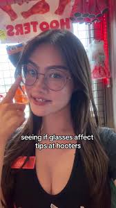 Florida Hooters Girl Orange Park