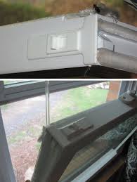 Whether you're renovating your home or building from the ground up, andersen has products for any style, any project and any budget. Finger Latch Assembly For Top Of Tilt In Lower Sash On American Craftsman 8500 Series Window Swisco Com