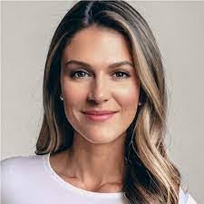 Sonya Mills's Instagram, Twitter & Facebook