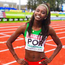 Lina muze lat 61,34 3. Evelise Veiga Evelise Veiga Updated Her Profile Picture