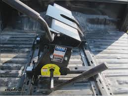 Reese pro series 20k sliding 5th wheel hitches the curt 16116 fifth wheel hitch head with e16 roller is a worthwhile investment for anyone. Reese Dual Jaw Fifth Wheel Trailer Hitch Review Video Etrailer Com