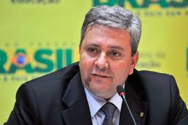 Reitor diz que cortes prejudicarão 10 mil alunos do IFTM na região