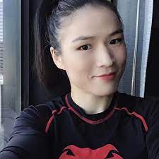 Furthermore, she is a daily user of instagram and often uploads pictures and videos of her workout on it. Weili Zhang å¼ ä¼Ÿä¸½ Zhangweili Official æ˜¯ä¸æ˜¯ç˜¦äº†å°±æ˜¯æ•´å®¹ å'²ç‰™ å'²ç‰™ å'²ç‰™ Losing Weight Is Like Getting Plastic Surgery Ufc Ufc227 Mmag Undertaker Wwe Baby Face Ufc