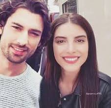 Einem breiteren publikum wurde dicaprio durch die rolle. 37 Alp Ideas In 2021 Ø§Ù„Ø£Ù„Ø¨ ØµÙˆØ±Ø© Ø£ØªØ±Ø§Ùƒ