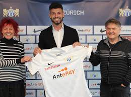 Restez en ligne pour suivre la longue série de la fcz. Fc Zurich Blerim Dzemaili Kehrt Zuruck
