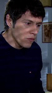 Emiliano y la Verdadera Identidad de Francisco