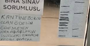 Selçuk Üniversitesi’nde Kantine Borçlu Öğrencilerin İsimleri Duvara Asıldı
