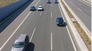 Συγκεκριμένα στην άνοδο της εθνικής. Kinhsh Stoys Dromoys Xwris Mpotiliarisma H E8nikh Odo A8hnwn Lamias Meta Thn Anatroph Forthgoy