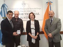 Jueces del Superior Tribunal de Justicia recibieron al juez Daniel Petrone 