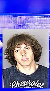 Two men arrested after forcibly robbing a market in Marion County