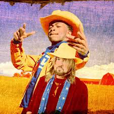 Billy ray cyrus by phoebe britton on vimeo, the home for high quality videos and the people who love them. Old Town Road Isn T Country Or Rap Or Even Internet It S Pure Bliss The Ringer