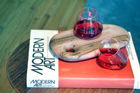 What Turns Strangers Into Friends?