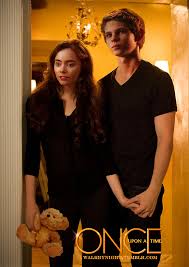 Jack And Thea Robbie Kay Peter Pan Peter And Wendy Once Upon A Time Peter Pan