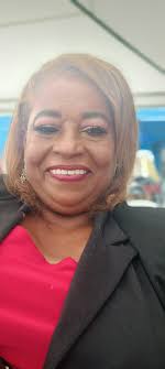 De jurado en el primer festival de Canto y Musica en Milagro saludosi mi  gemte linda deseandole Feliz Navidad a todos❤️🥳🎉