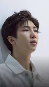 In der hoffnung auf ein neues leben und die vergangenheit zu vergessen zieht die 17 jährige silvana mit ihren . Bts Got7 Monsta X Baby Reactions Bts Cry Namjoon Foto Bts