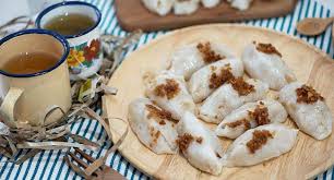 Anda juga bisa mencoba memasak choipan sendiri dengan resep dari merdeka.com berikut. Resep Choi Pan Khas Pontianak Kenyalnya Nikmat