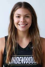 Sophia Horton's Instagram, Twitter & Facebook