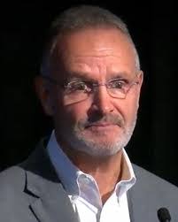 Benjamin Bray's Instagram, Twitter & Facebook