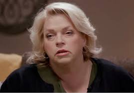 Sister Wives fans in shock as they notice Janelle Brown cut rival wife out  of family photo in resurfaced clip