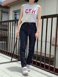 moussy 24インチか23インチで迷いましたが24にして正解 ジャスト カジュアルにも カジュアル して