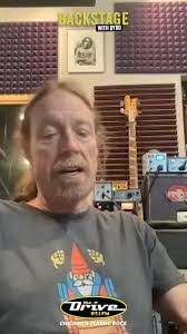 Shane Gatlin's Instagram, Twitter & Facebook