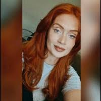 Katherine Hoy's Instagram, Twitter & Facebook