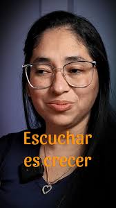 Tus seguidores no solo están ahí para verte sino para guiarte. , Sus  preguntas, dudas y reacciones son pistas valiosas para crear contenido que  realmente conecte., Si prestas atención, descubrirás qué ...