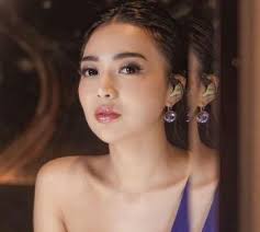 3 Tahun Tak Makan Nasi, Begini Pengaruhnya Terhadap Kulit dan Bodi Wika  Salim