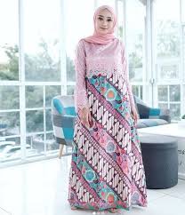 75 kumpulan baju gamis batik trend masa kini yang terbaik untuk memberikan ide terbaik saat ini dalam. 50 Trend Model Baju Batik Gamis Kombinasi Terbaru 2019 Wikipie Co Id Model Pakaian Hijab Gaya Model Pakaian Model Baju Wanita