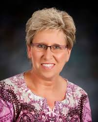 First Mother/Daughter Duo Elected Into Women's Bowling Hall of Fame