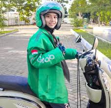 Full video mbah kung terbaruподробнее. Kini Jadi Driver Ojol Perempuan Alfida Punya Cita Cita Kulineran Keliling Indonesia Kuningan Mass