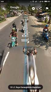 Amarah, benci, cemburu hingga jalinan cinta. Facebook