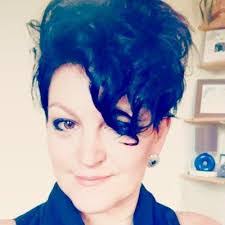 Nadine Proctor's Instagram, Twitter & Facebook