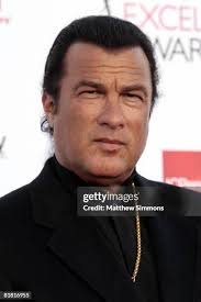 1 595 photos et images haute résolution de Steven Seagal