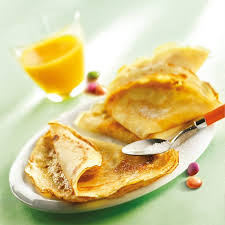Recette De Pate A Crepes Simple Et Rapide Regilait Recette Gastronomie Recettes De Cuisine Pate A Crepes
