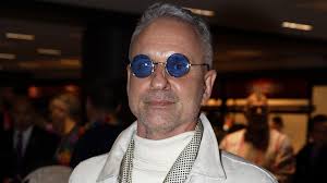 Interieur stylist van de sterren Eric Kuster zet nu ook z'n tweede  appartement in Amsterdam te koop! zie foto's