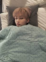 Pin By Lee Eun Joo On Stray Kids Felix Stray Kids Felix Kids Sleep