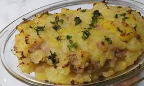 Parmigiana di zucchine e patate, polpette di tonno e patate, agnello al forno con patate. Secondi Piatti Con Patate Archivi Ricetteamodo